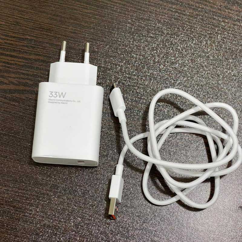 شارژر اصلی مناسب برای پوکو ام 5
