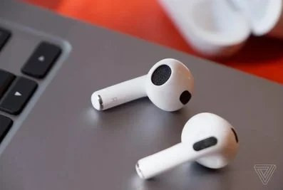 هدفون بی سیم اپل مدل ایرپاد 3