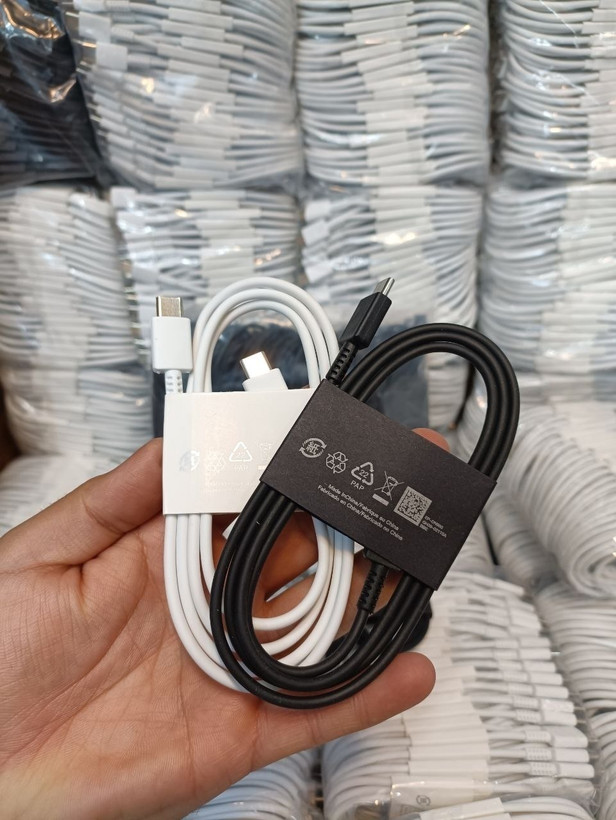 شارژر سامسونگ مناسب گوشی a26